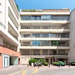 Le Festif Splendide Studio Avec Loggia Au Carre D\'Or, Une Joie Speciale Pour Deux