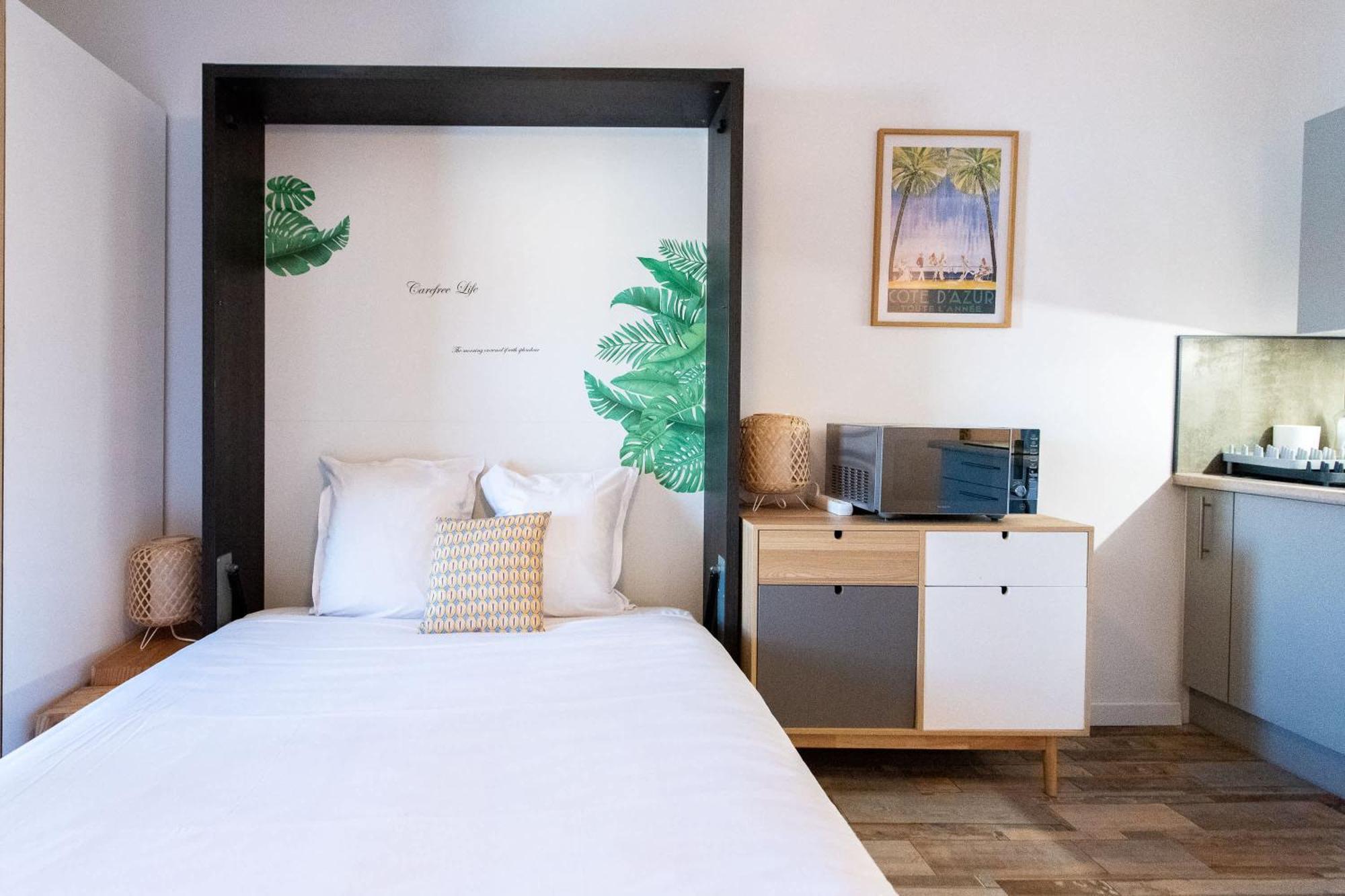 Le Festif Splendide Avec Loggia Au Carre D'or, Joie Speciale Pour Deux *